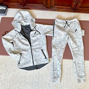Men’s Sweatsuit